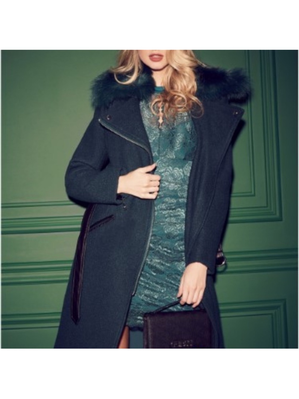 Women's Teal Wool-Blend Trench Coat with Faux Fur Collar Guess Boucle Coat.